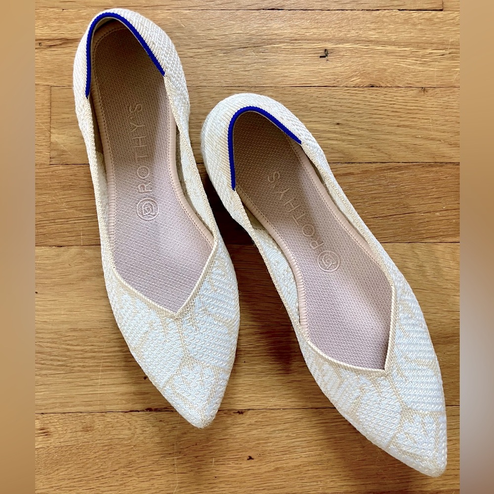 Rothy’s The Point Lily size 9 US / 40 EU